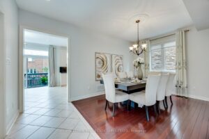 Open dining area at 2249 Glazebrook, Mississauga, seamlessly connecting to the kitchen for effortless entertaining.